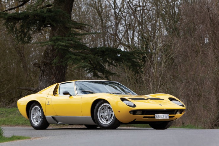 Lamborghini-Miura-1