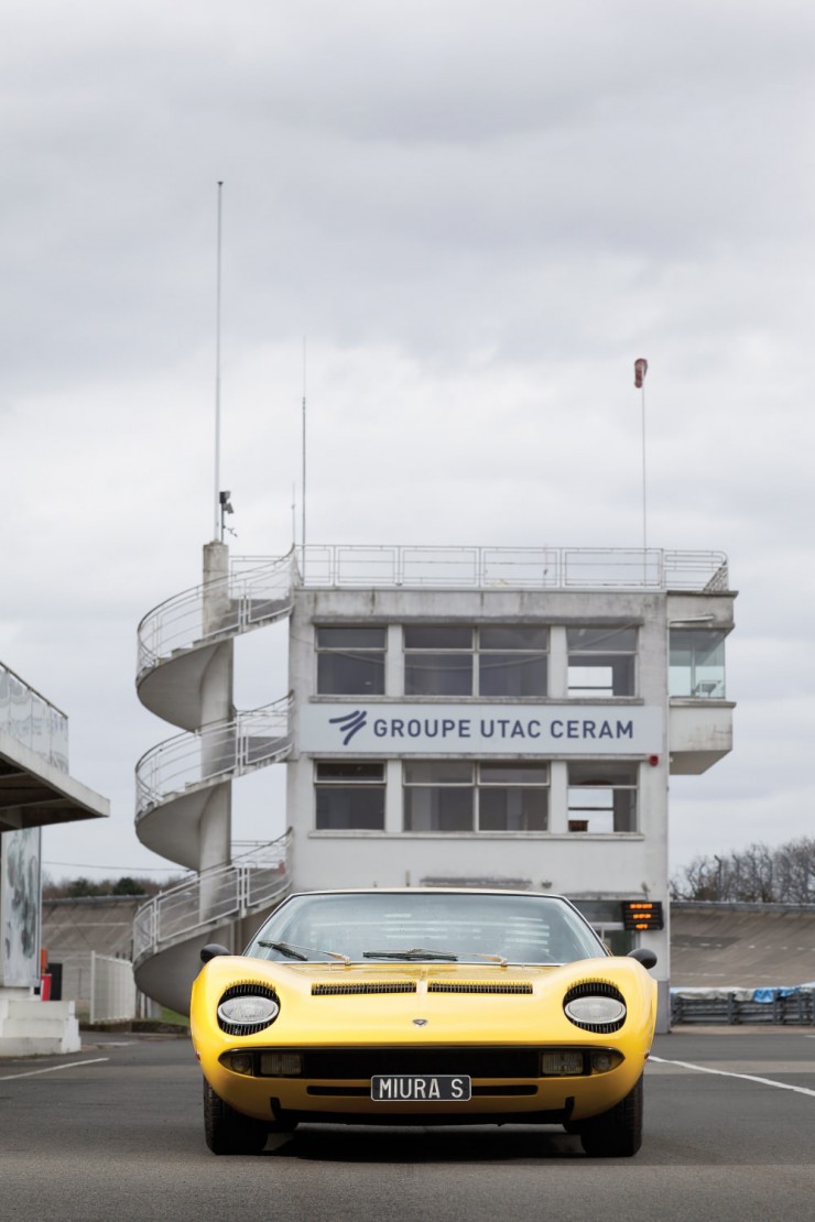 Lamborghini-Miura-14