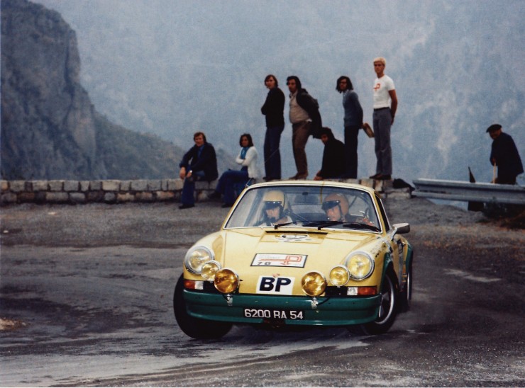 Porsche 911 Carrera Racing