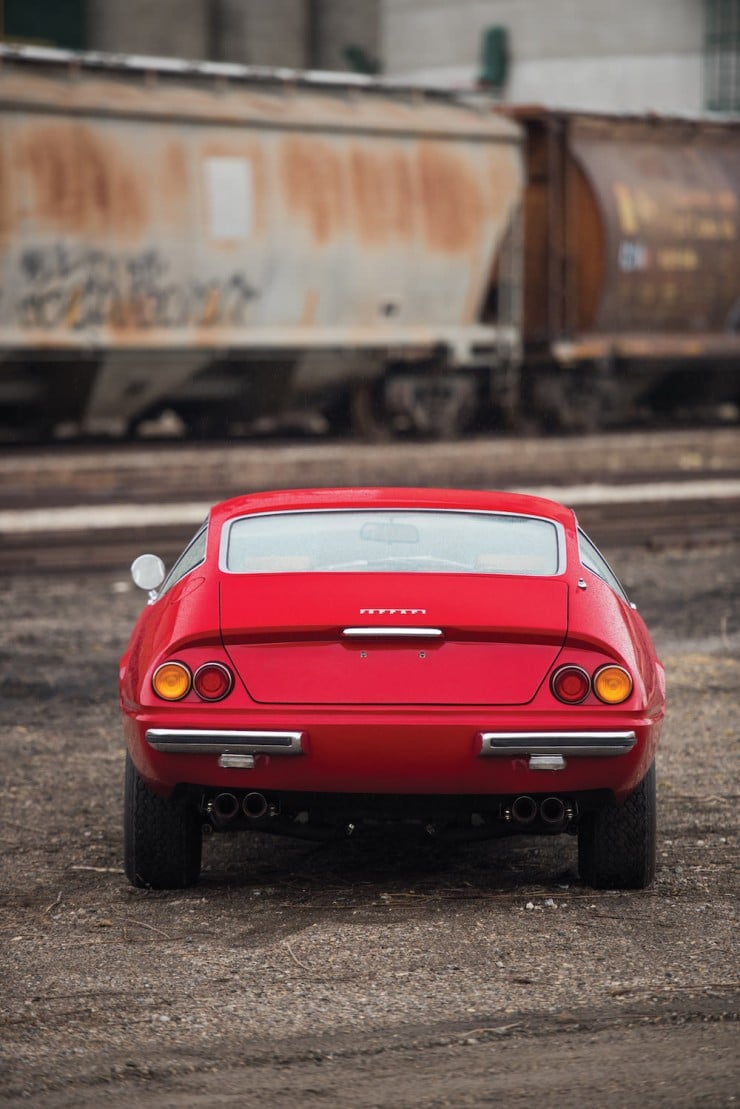 Ferrari-Daytona-Car-25