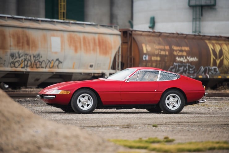 Ferrari-Daytona-Car-5