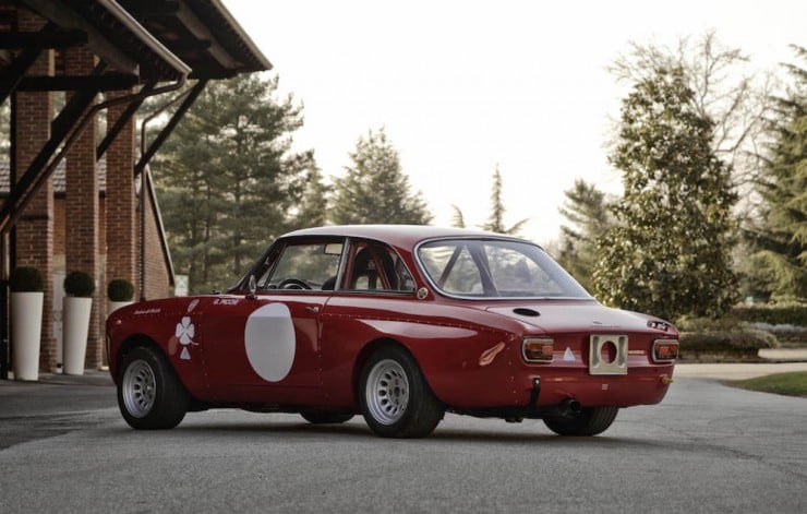 Alfa-Romeo-2000-GTAm-7