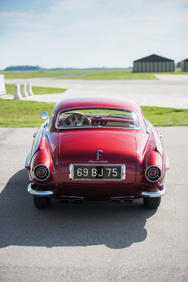 Jaguar-XK120-Car-7