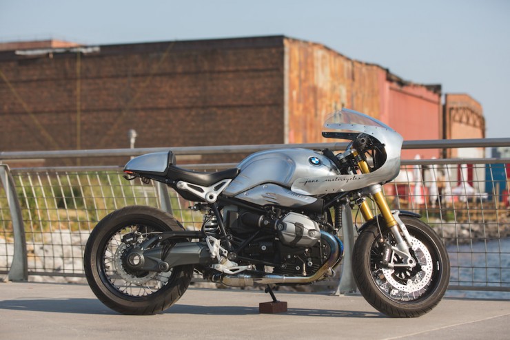 BMW-R-nineT-Motorcycle-4