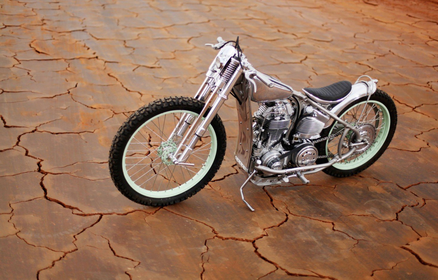Custom-Buell-Ducati-Motorcycle-32