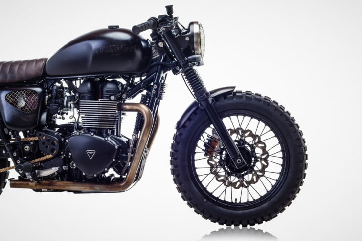 David-Beckham-Triumph-Bonneville-10