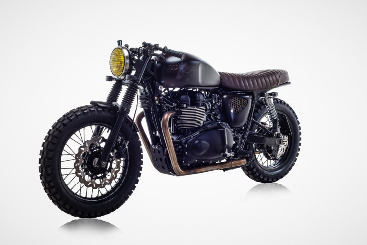 David-Beckham-Triumph-Bonneville-17