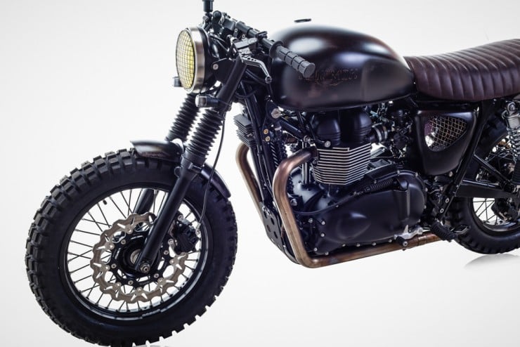 David-Beckham-Triumph-Bonneville-7