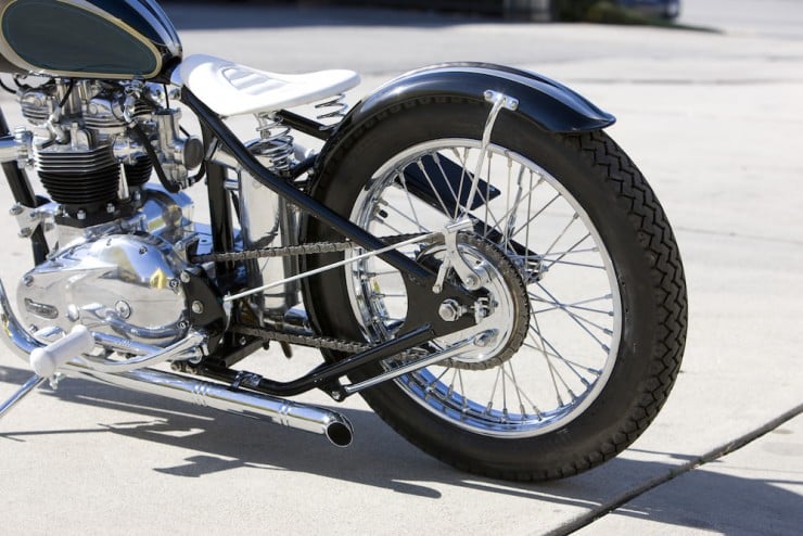 Mooneyes Triumph Bobber 14