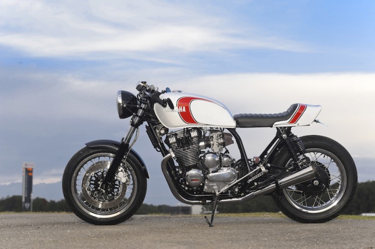 Yamaha-XJ900-Seca-1