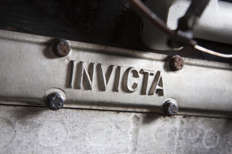 Invicta-Car-2