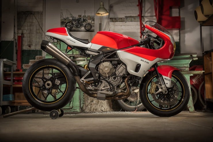 MV Agusta Bol d'Or by Walt Siegl