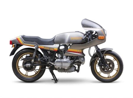 Ducati 900 S2 Ducati 900 S2 450x330 - Ducati 900 S2