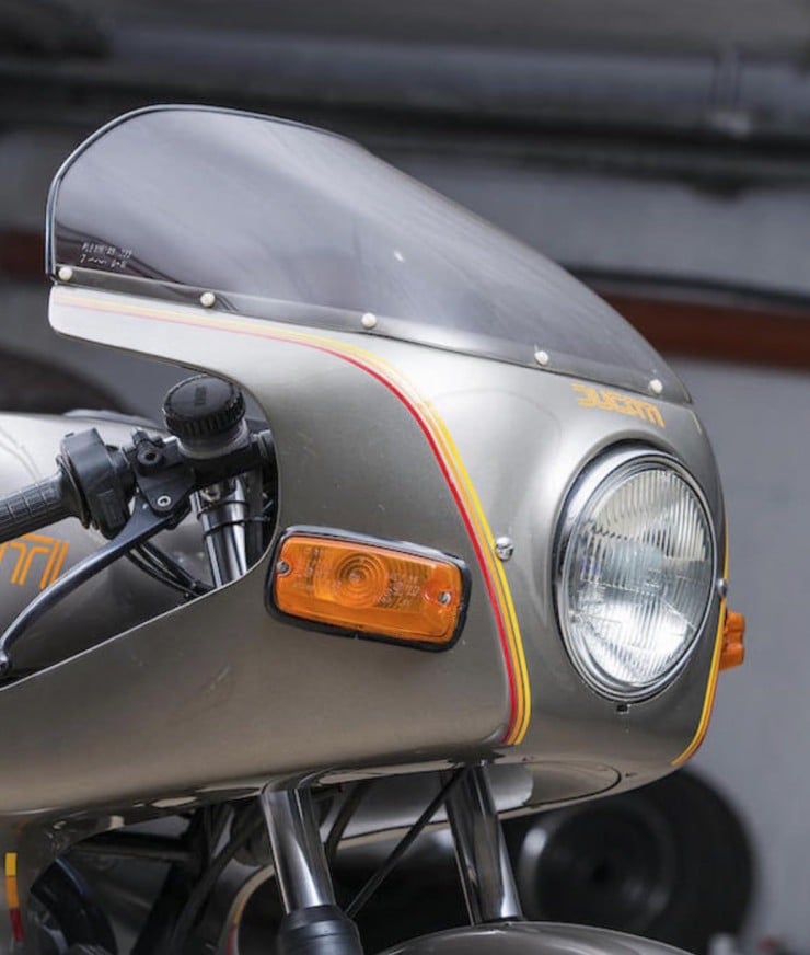 Ducati 900 S2 Headlight