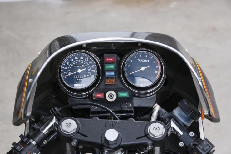 Ducati 900 S2 Instruments