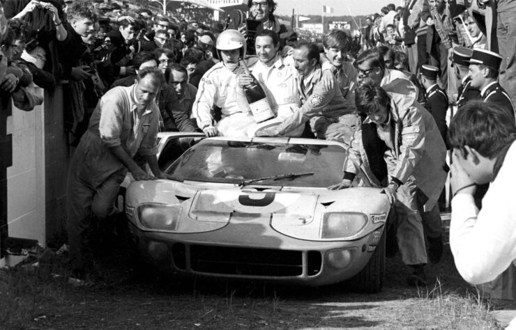 Ford GT 40 9 Ford GT 40 9