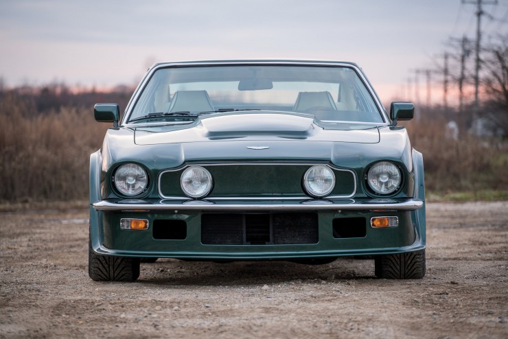 Aston Martin V8 Vantage 7