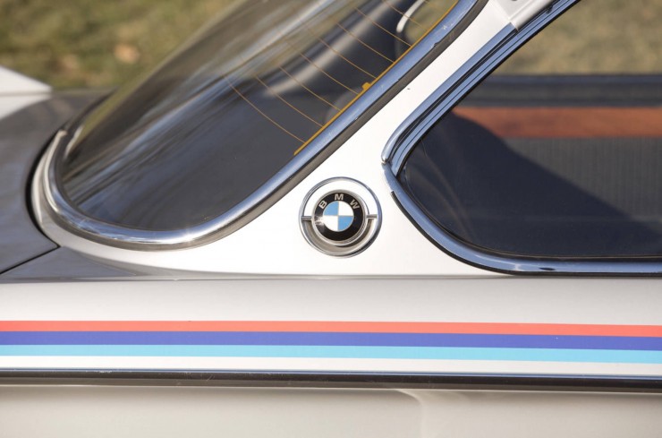 BMW-3.0-CSL-Batmobile-12