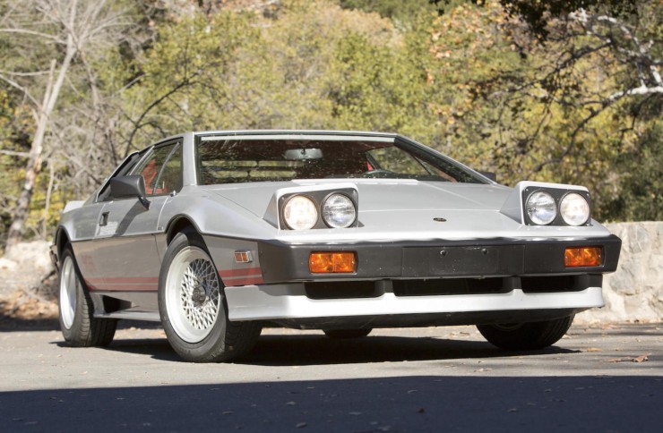 Lotus Esprit Turbo 11