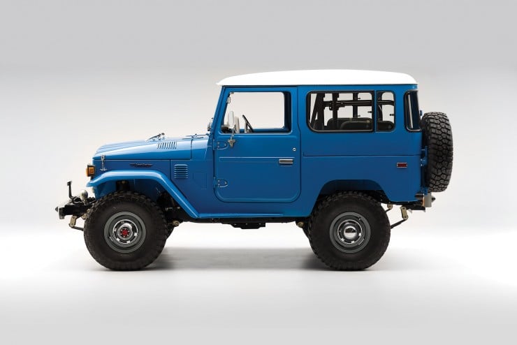 Toyota FJ40 Land Cruiser 14