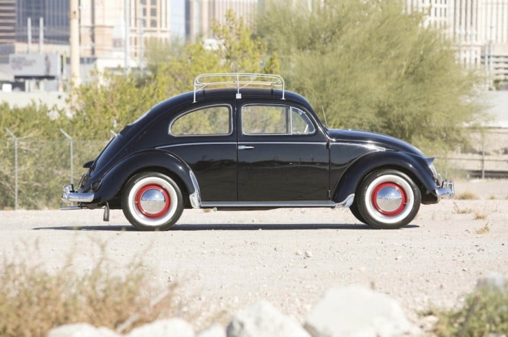 Volkswagen-Beetle-2
