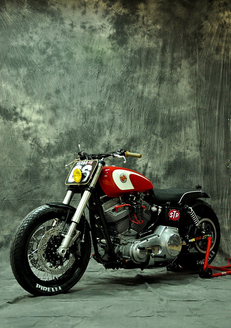 Harley Davidson Dyna Cafe Racer 12
