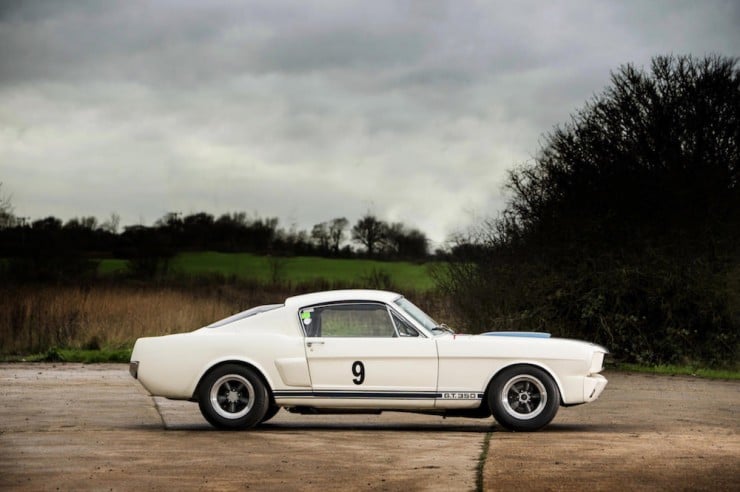 Shelby-Mustang-GT350-5