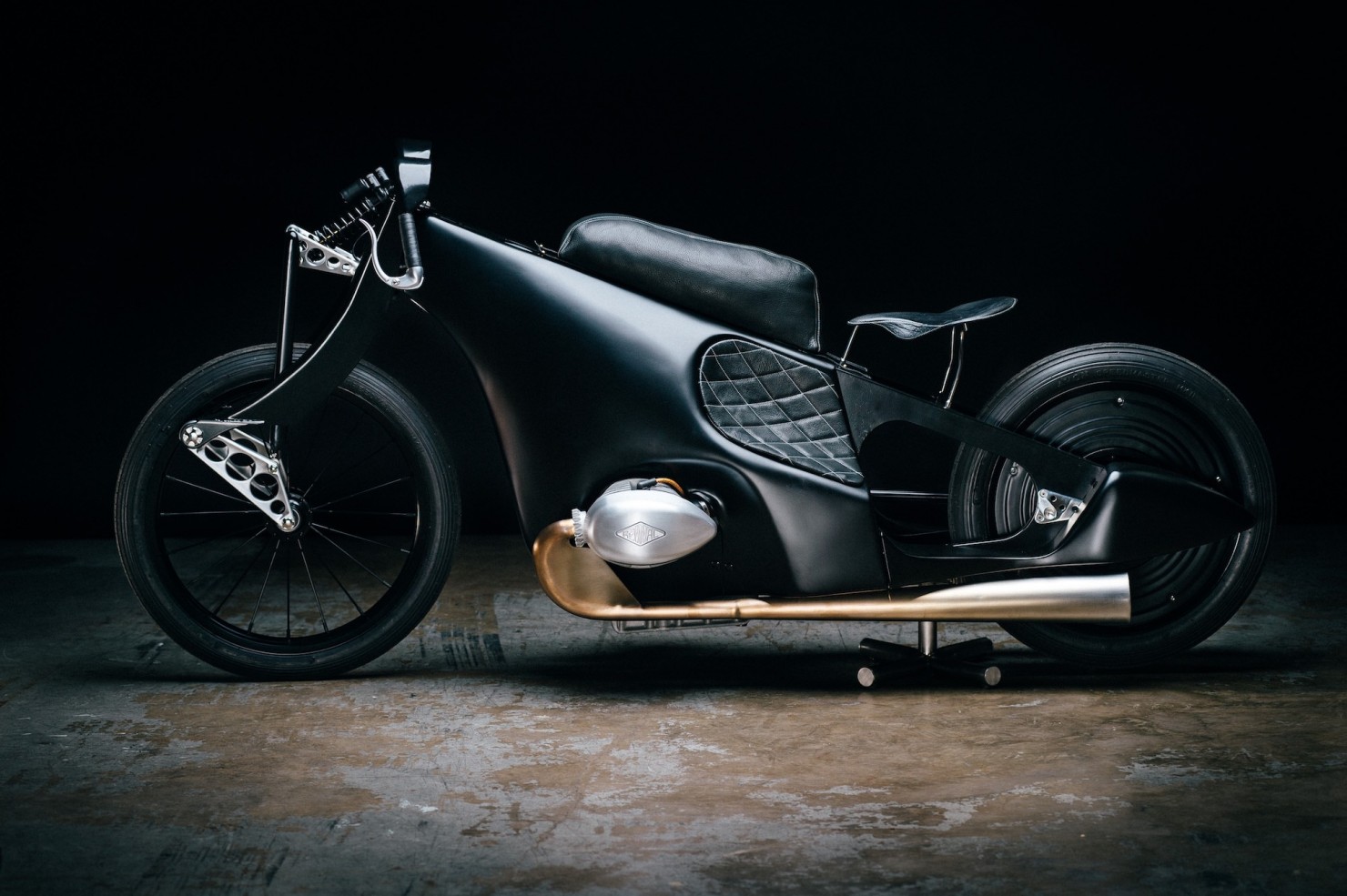 Custom-BMW-Motorcycle-18