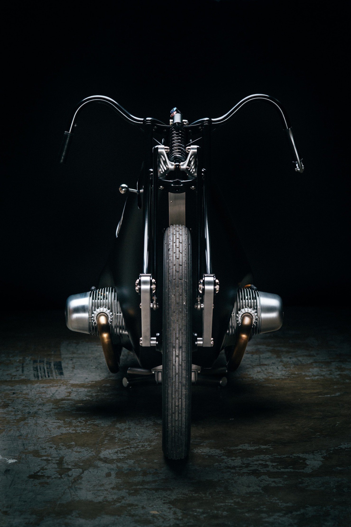 Custom-BMW-Motorcycle-8