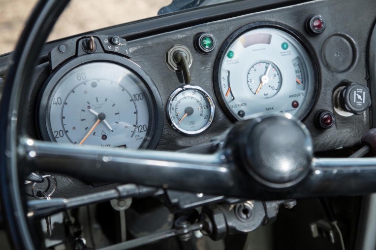 Luftwaffe Mercedes-Benz Unimog 8