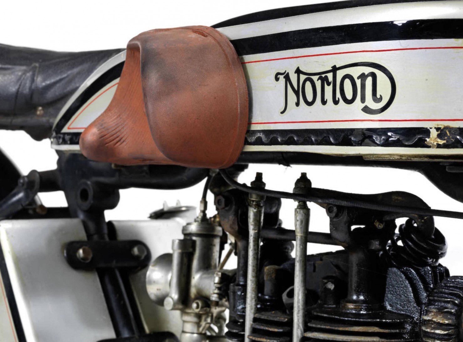 Norton Model 18 8