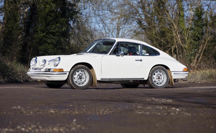 Porsche-911-Rally-9