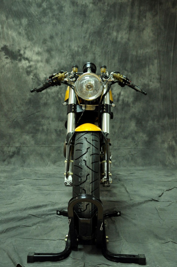 Ducati 750 SS 12