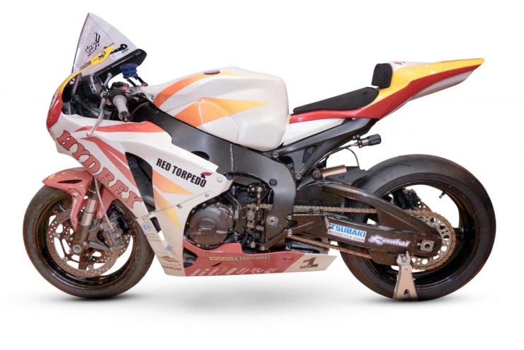 Honda CBR1000RR Fireblade 1