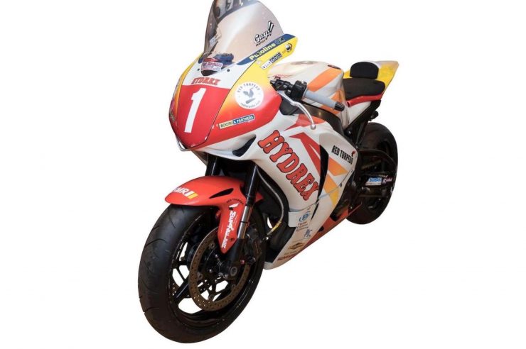 Honda CBR1000RR Fireblade 3