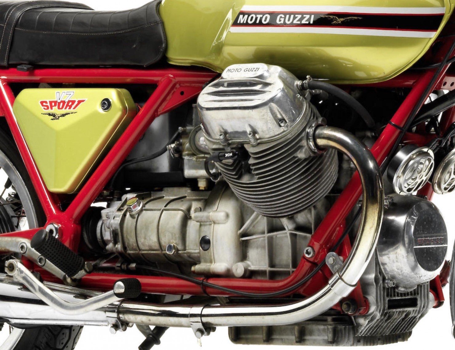 Moto Guzzi V7 Sport 5