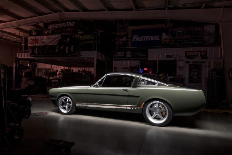 carbon-fiber-ford-mustang-17