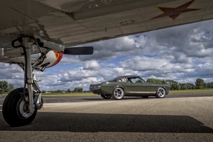 carbon-fiber-ford-mustang-4