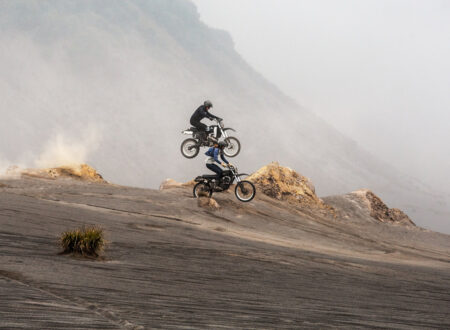 South to Sian Deus Ex Machina 450x330 - South to Sian