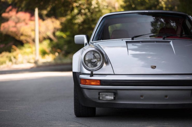 Porsche 930 10