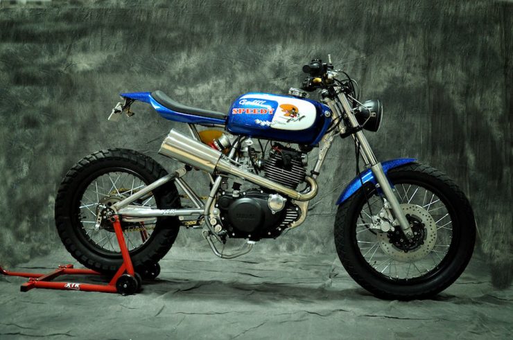 Yamaha SR250