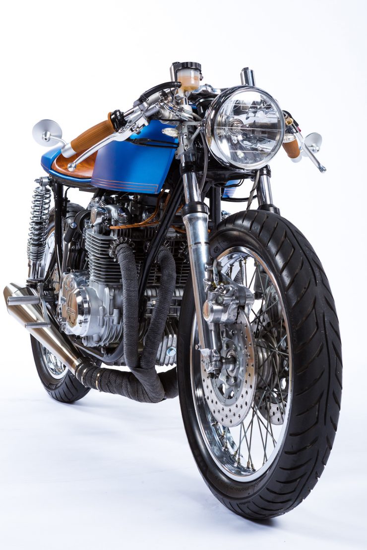 Honda CB550 Motorcycle 17