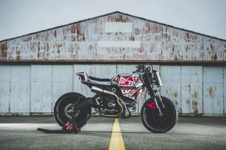 Vibrazioni Art Design Ducati Monster 800 6