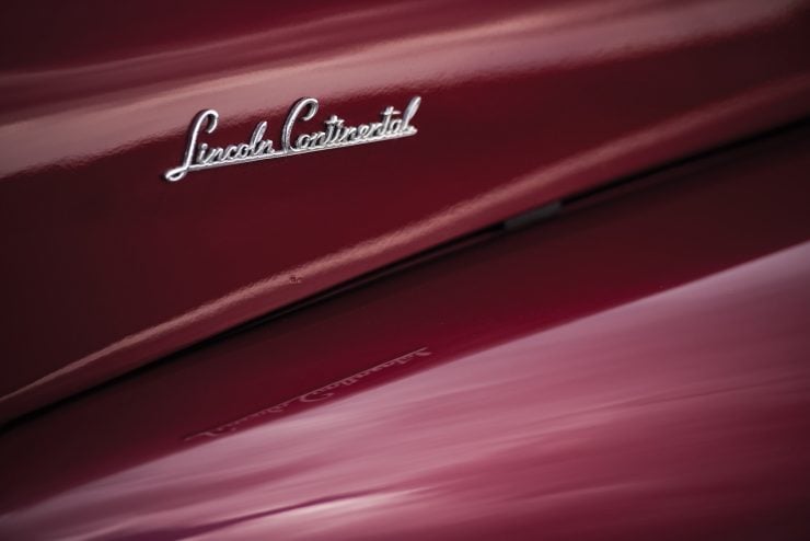 lincoln-continental-club-coupe-11