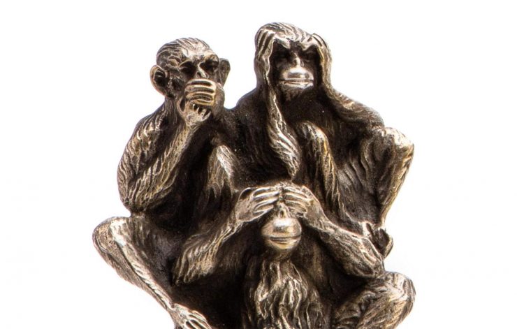 three-wise-monkeys-radiator-mascot-1