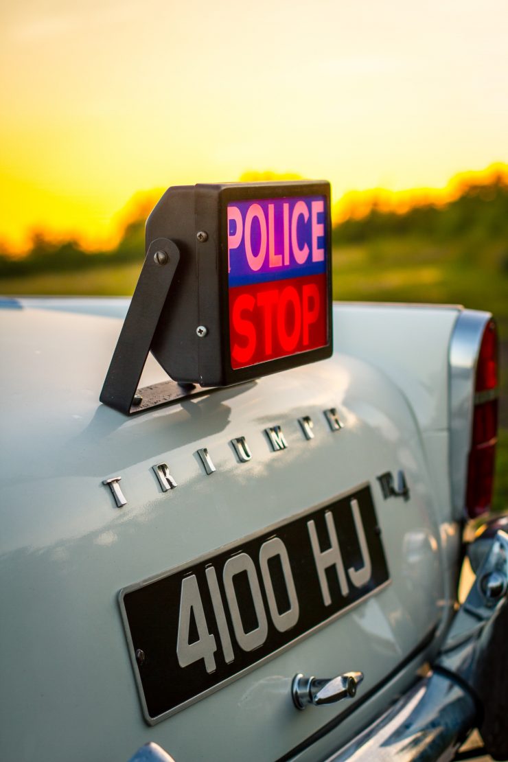 triumph-tr4-police-car-22