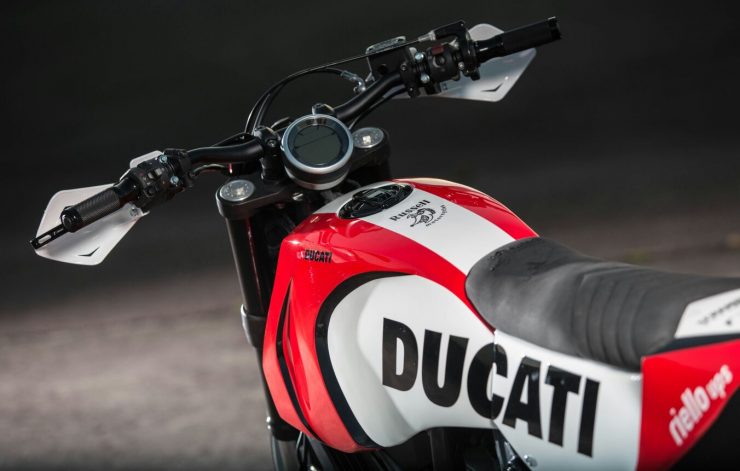 ducati-supermoto-scrambler-10