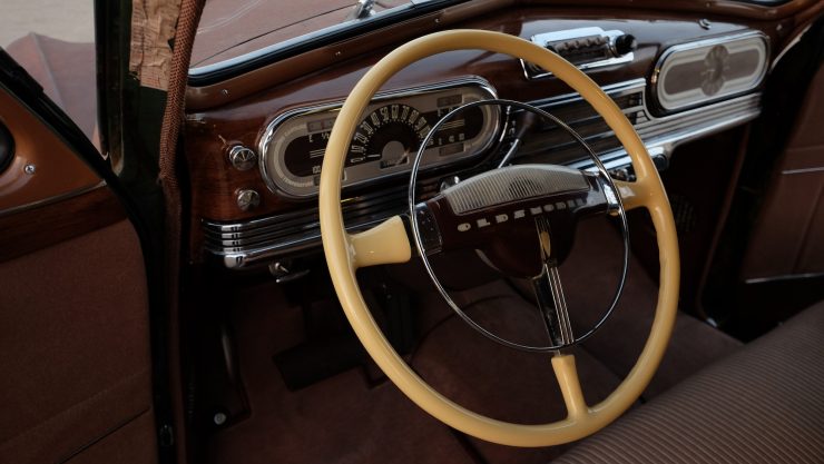 icon-derelict-oldsmobile-steering-wheel