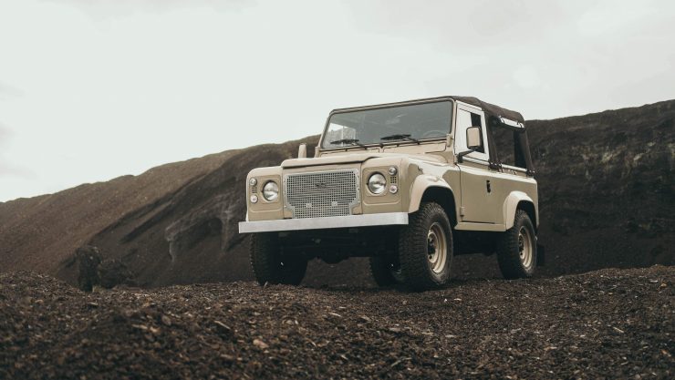 land-rover-defender-90-3