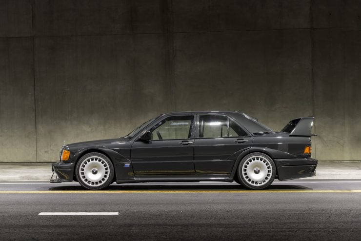 mercedes-benz-190-e-2-5-16-evolution-ii-3